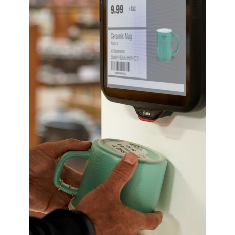 Zebra CC6000 Customer Concierge - Landscape - kiosk - 1 x Snapdragon 660 - RAM 4 GB - flash 32 GB - GigE, NFC - WLAN: 802.11a / b / g / n / ac, NFC, Bluetooth 5.0 - Android 8.0 (Oreo) - monitor: LCD 10.1" 1280 x 800 (WXGA) touchscreen - 2