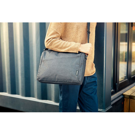 Lenovo Casual Toploader T210 - Notebook carrying case - 15.6" - charcoal black - for IdeaPad 1 14; 3 14; 5 Pro 14; ThinkPad T14s Gen 3; X1 Nano Gen 2; V15; Yoga Slim 7 Pro 14 - 10