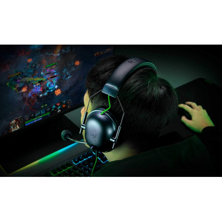 Razer BlackShark V2 X - Headset - 7.1 channel - full size - wired - 3.5 mm jack - noise isolating - 1