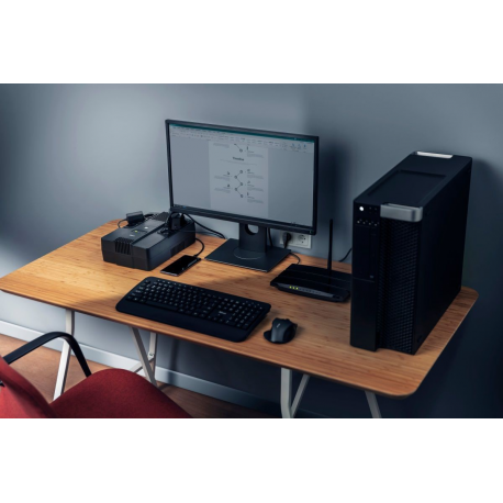 Trust Maxxon - UPS - AC 220-240 V - 800 VA - 7 Ah - output connectors: 6 - 4