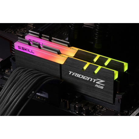 G.Skill TridentZ RGB Series - AMD Edition - DDR4 - kit - 16 GB: 2 x 8 GB - DIMM 288-pin - 3600 MHz / PC4-28800 - CL18 - 1.35 V - unbuffered - non-ECC - 5