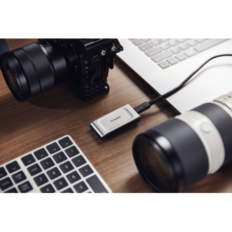 Kingston XS2000 - Solid state drive - 2 TB - external (portable) - USB 3.2 Gen 2x2 (USB-C connector) - 3