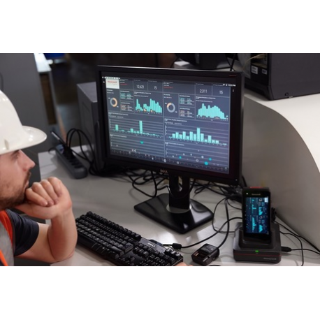 Honeywell - Handheld charging base + power adapter - quad bay - output connectors: 4 - United Kingdom - for ScanPal EDA52, EDA5S - 2