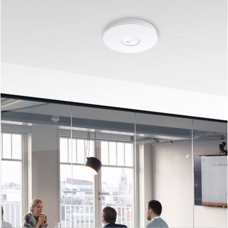 TP-Link Omada EAP670 V1.26 - Radio access point - Wi-Fi 6 - 2.4 GHz, 5 GHz - cloud-managed - wall  /  ceiling mountable - for Omada OC200, OC300; Omada Cloud Controller OC200 - 14