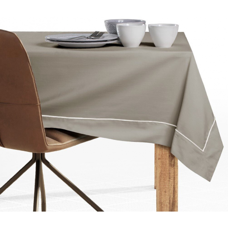 Digital Data - Power cable - CEE 7/7 (M) to IEC 60320 C13 - 1.8 m - black - 3