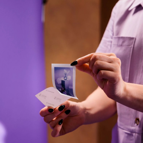 Canon Zoemini 2 - Printer - colour - zink - 50.8 x 76.2 mm - 313 x 500 dpi - up to 0.83 min/page (mono) / up to 0.83 min/page (colour) - capacity: 10 sheets - Bluetooth 5.0 - white - 9