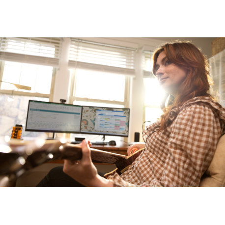 HP P24v G5 - P-Series - LED monitor - 23.8" - 1920 x 1080 Full HD (1080p) @ 75 Hz - VA - 250 cd / m² - 3000:1 - 5 ms - HDMI, VGA - black stand, black head - 3