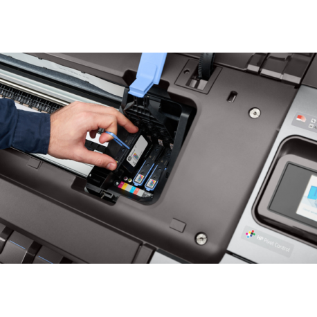 HP DesignJet Z6 PostScript - 24" large-format printer - colour - ink-jet - Roll (61 cm) - 2400 x 1200 dpi - up to 1.4 min / page (mono)  /  up to 1.4 min / page (colour) - capacity: 1 roll - Gigabit LAN, USB host - cutter - 32