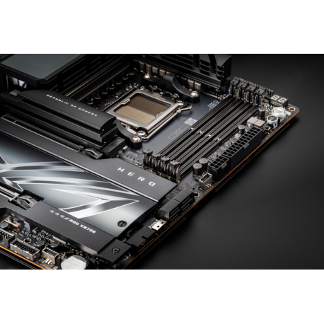 ASUS ROG CROSSHAIR X870E HERO - Motherboard - ATX - Socket AM5 - AMD X870E Chipset - USB4, USB 3.2 Gen 2, USB-C 3.2 Gen2, USB 3.2 Gen 1, USB-C 3.2 Gen 2x2 - Wi-Fi 7, Bluetooth, 5 Gigabit Ethernet - onboard graphics (CPU required) - HD Audio (8-channel) - 7