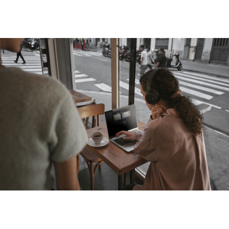 HP EliteBook 8 G1a Notebook Next Gen AI - AMD Ryzen AI 5 - 340  /  up to 4.8 GHz - Win 11 Pro - Radeon 840M - 32 GB RAM - 512 GB SSD NVMe - 13.3" IPS 1920 x 1200 - Wi-Fi 7, Bluetooth - glacier silver - kbd: Pan Nordic - 5