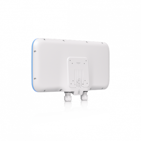 Ubiquiti UniFi E7 Audience - Radio access point - Wi-Fi 7, 10GbE - Wi-Fi 7 - 5 GHz, 6 GHz - wall  /  pole mountable - 2