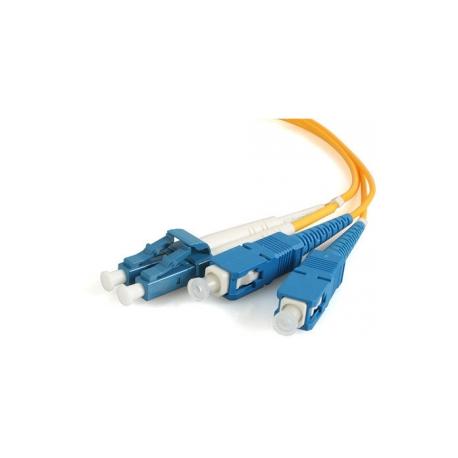 StarTech.com 1m Fiber Optic Cable - Multimode Duplex 62.5 / 125 - LSZH - LC / SC - OM1 - LC to SC Fiber Patch Cable (FIBLCSC1) - Network cable - LC multi-mode (M) to SC multi-mode (M) - 1 m - fibre optic - duplex - 62.5  /  125 micron - 4